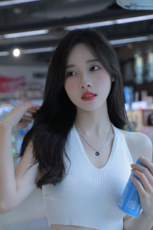 公交车上的妻子
